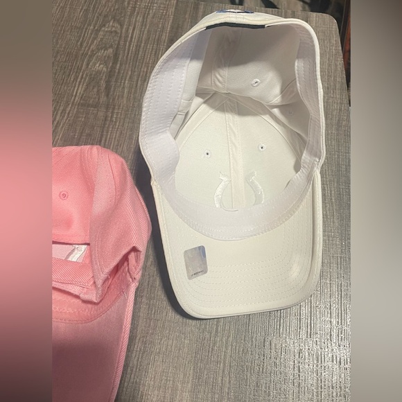 Hats, Indianapolis Colts, vintage. White and pink. - Picture 5 of 8